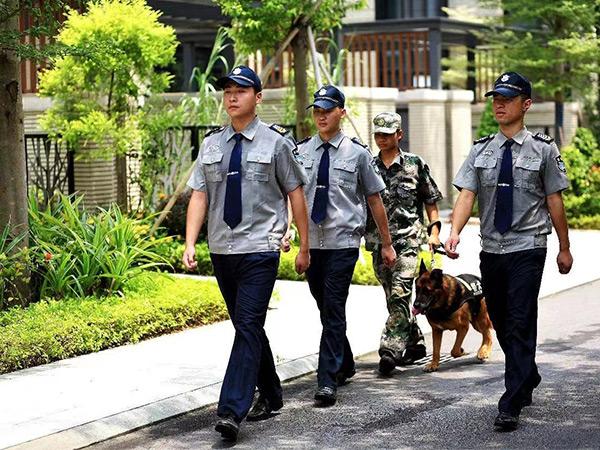 門(mén)衛(wèi)保安公司是怎么處理緊急情況的？